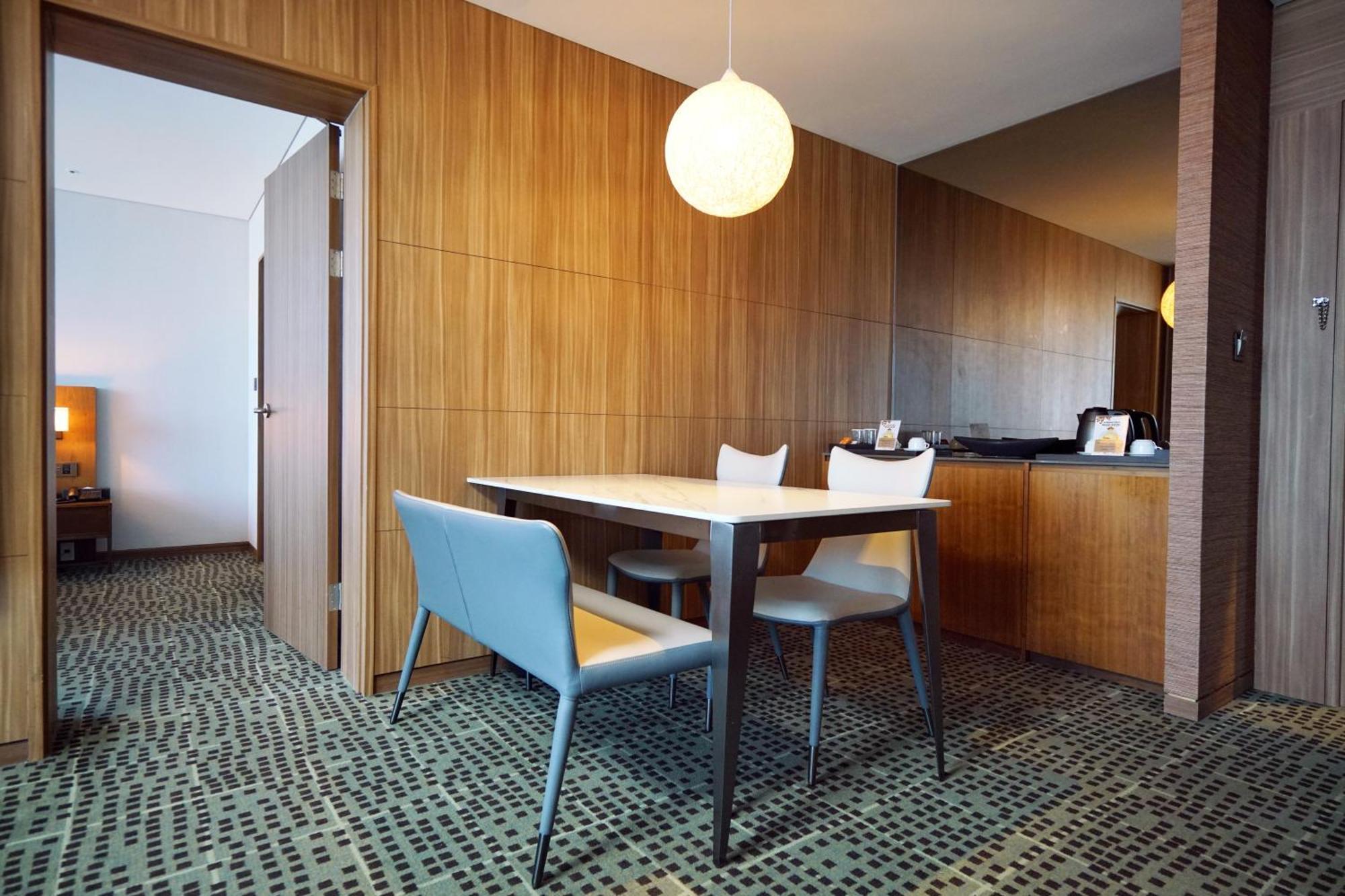 Grabel Hotel Jeju Esterno foto